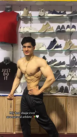 #تاجیک_هزاره_ازبک_پشتون_ترکمن🇦🇫 #ژوندی_دې_وي_لوی_افغانستان🇦🇫❤ #fypシ #bodybuildingmotivation #afghanistan #ننګرهار #viral #1millionviews #100k #gymlover #dontunderreviewmyvideo #ngr_stars @👑Tiger Honest🐅 @Ali Bilal 