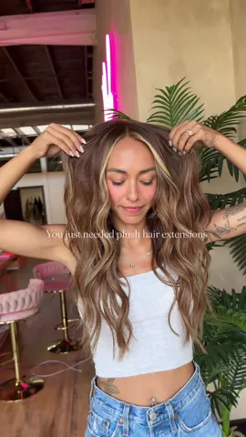 Have you ever had hair extensions that are actually HEALTHY for your natural hair?! Not all hair extensions are so make sure you come see us 🥰✌️😘 #hairextensions #hairextensioneducation #westmichiganhairstylist #invisiblehairextension #westmichiganhair #hairstylist #plushhair