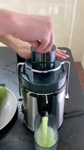 Additive-free green beverage manufacturing machine