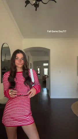 First colder Ohio State… I think yeah! #ohiostate #gamedayootd #redminidress #sweaterdress #fallootd 