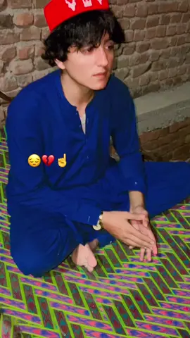 *موږ له انسانیت سره تر دومره حده تللی یو..!*  *چا چی راخندلي موږ  له میني ور ژړلی دي..!* @Danyal Wazir  @🚩 شــہید الـلـہ مــئزروال 👿  @FaHiMiii janikhel 