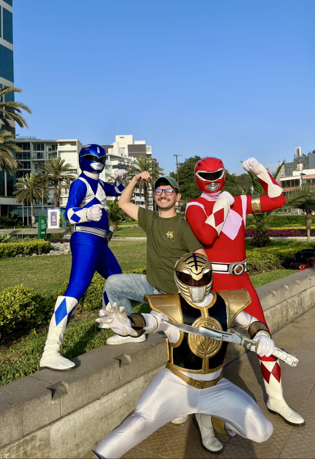¿Quiénes quieren conocer a los Power Rangers? ⚡️🤩 💪 Participa por 3 entradas dobles a la PowerCon! 🙌 El sorteo es en la otra red social! 👀 🗓️ Del 12 al 14 de septiembre 📍 Castillo Rospigliosi. Lima, Perú Estarán los Power Rangers originales de Wild Force y In Space 🐯 🪐  Las entradas serán válidas SOLO para la primera fecha el 12/09 y el sorteo será el 03/09 por mis Stories! SUERTE! 🗣️🗣️🗣️🗣️ #powerrangers #wildforce #mightymorphinpowerrangers #limaperu