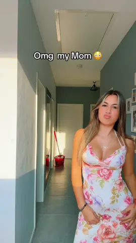 Meine Mom hat definitiv den Trend gewonnen 😃#withmymom #viral #tiktokgermany🇩🇪 #shqiptaretneperbote🇦🇱🌍 