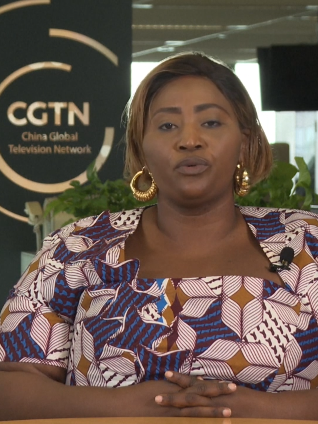 Face aux #défis mondiaux actuels, comment la #Chine et les #pays africains renforcent-ils leur #coopération ? 面对当今世界风险挑战，中国与非洲国家如何加强合作？
