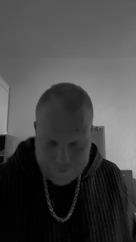 Jeder vermisst immer mal wieder 🙏🏻🫡 #fyp #fürdich #vermissen #magdeburg #fyyp 