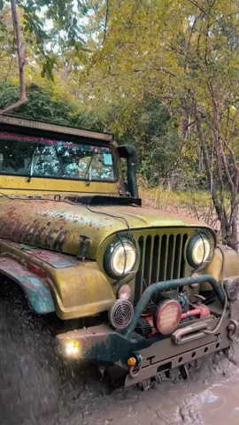 💀#jeep #srilankan_tik_tok🇱🇰 #viralvideo #american #offroad 