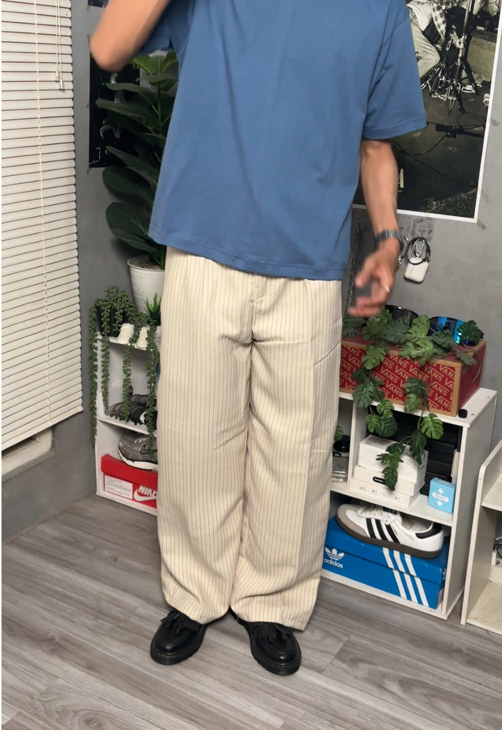 #loosepants #stripepants #rekomendasioutfit #fyp 