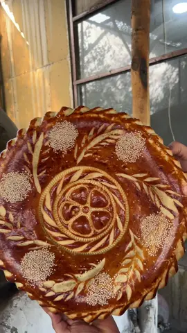 You are now looking at the most beautiful bread in the world.#baking #breadtok #Foodie #artisanbread #fyp 