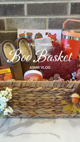 Filling my daughters boo basket for fall 🍂🍁 I love adding to her UGG and Jellycat collection ✨💕 #boobasketideas #fallvibes #boobasketforkids #amazonfallfinds #asmrvlog