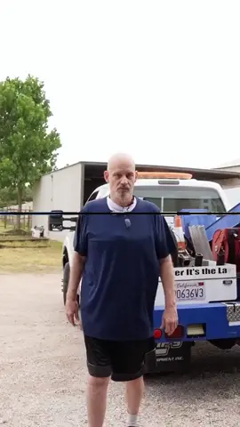 REPO RAGE! Man THREATENS Bounty Hunter D Over His Truck! (He Lost) #bountyhunter #fyp 