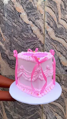 We're always open for bookings Send a Dm to 08092724744 on WhatsApp to book your orders #cakesinlagos #cakesinigando #cakesinikotun #fyb #caketok #cakesontiktok #bakersoftiktok#viral #vintagecake #fypviral #ypp#cakegirl #girlbirthday #pinkcake #pinkcakes #pink #cakeforgirlfriend #birthdaygirl 