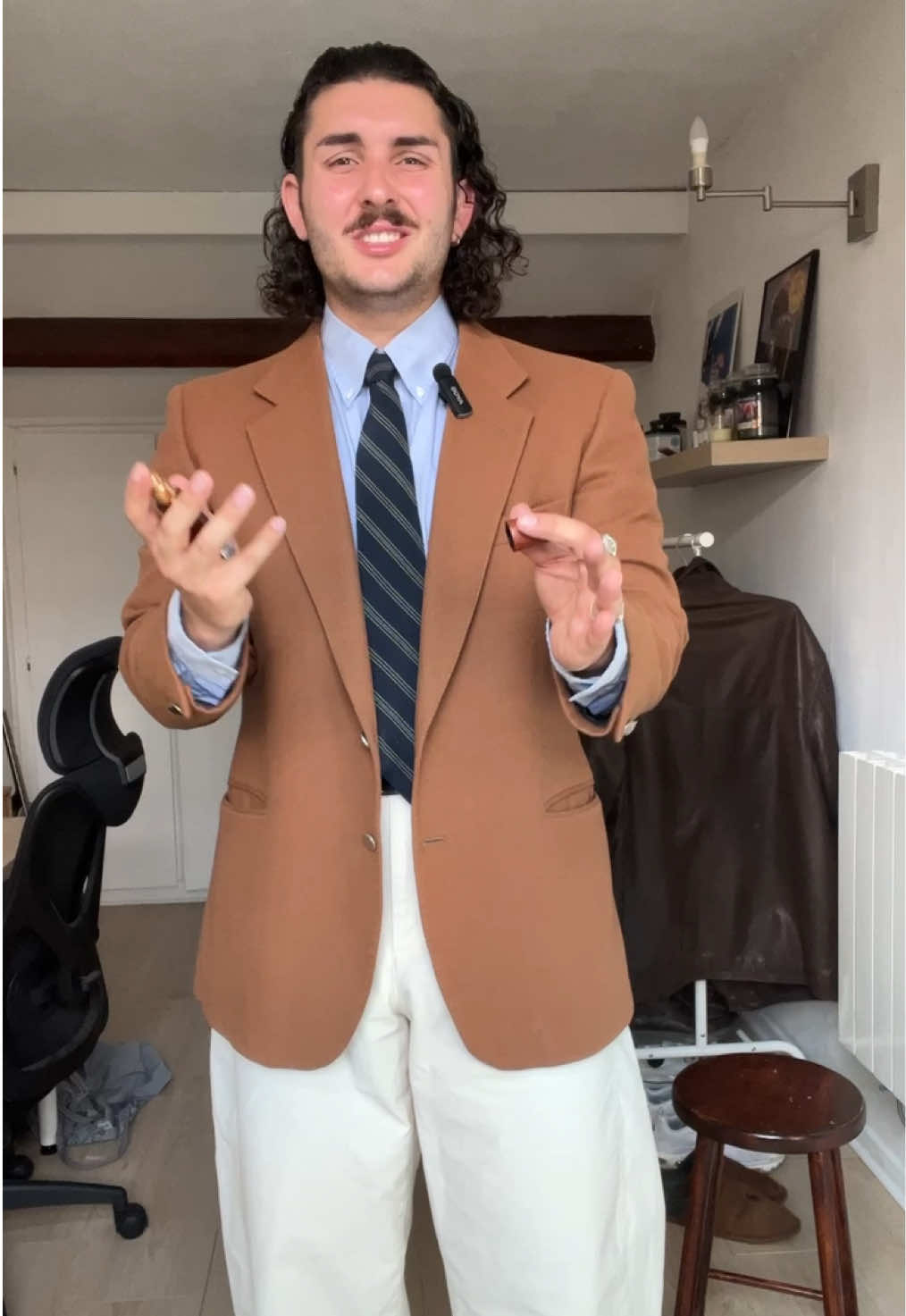 Les chaussettes sont bordeaux hein ? #ralphlauren #menwears #suits #costume #elegant 
