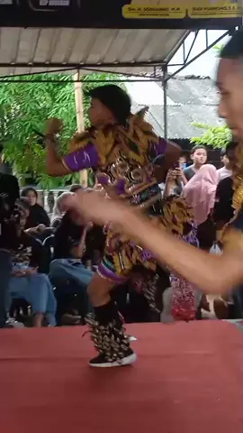 @𝙍𝙨𝙨𝙡𝙡⚡ #gedrukgwsm👹 #y2kaesthetic #fypシ゚viral 