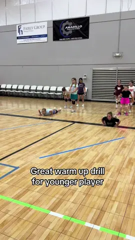 Great warm up volleyball drill for younger player #volleyballdrill #volleyball #volleyballtiktok #volleyballplayer #hardworkpaysoff 