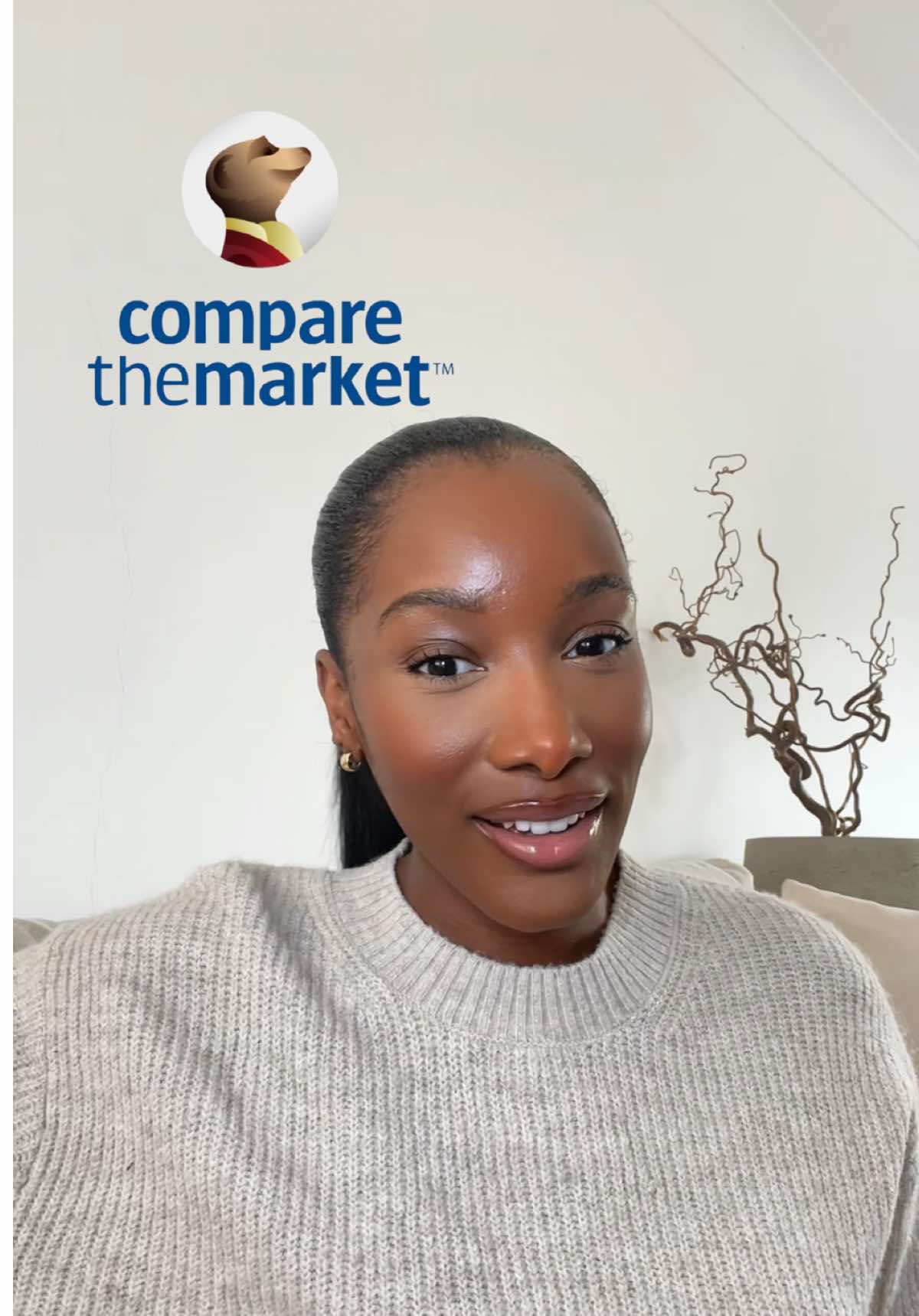 AD | when it comes to managing my finances, efficiency & saving money are my top two needs so of course when life gets tedious, it makes sense to @Compare the Market  #simplessavings #moneymanagement #savings #travelinsurance