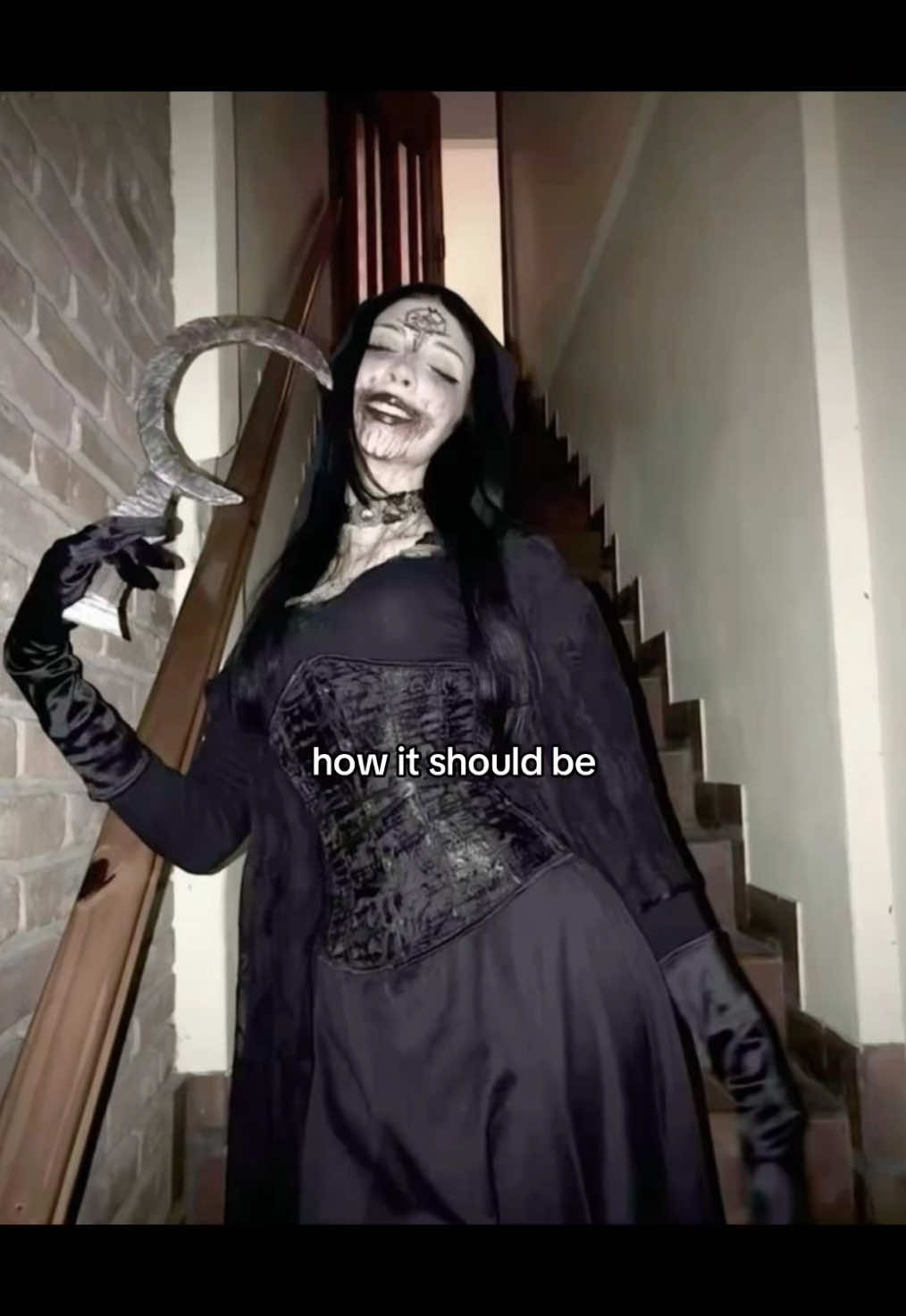 bring back the real scary #costumes #halloween #nightcore #october #girls 