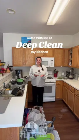 BTS of cooking on the internet that nobody ever sees 😬 #cleaning #kitchencleaning #baking #bakingreality 