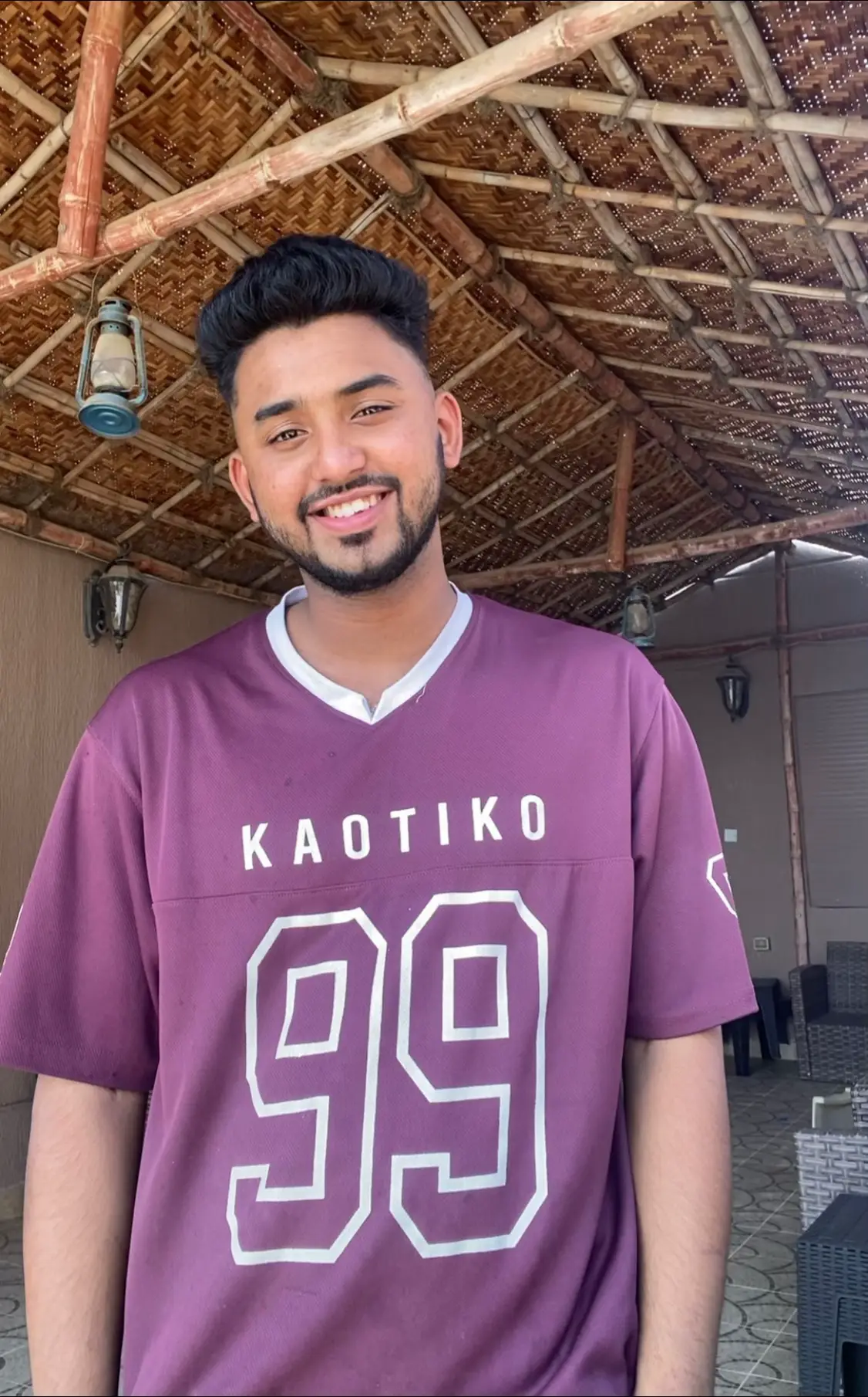 এখন ভালোবাসা মন দিয়ে না টাকা দিয়ে হয় 😅💔#foryoupage #foryoupage #vairal 