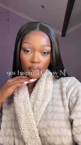 Products 💕:  Revolution Pout Liner in  “Espresso Cool Brown” YSL Candy Lip Glaze shade “15”  Morphe Lipliner in “Vibes” 3INA Lipstick in “501”  + Any clear gloss #makeup #lipcombo #nudes #90s