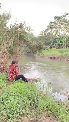 gagal dapat ikan malah dapat daleman cewe🤣🤣 #kingsAgoy #videohiburan #dailyvlog #mancingmaniamantap🐟🎣 #fyppppppppppppppppppppppp 