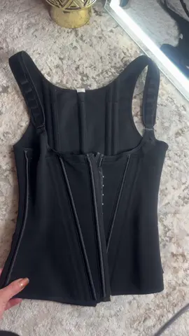 Faja moldeadora… shaping girdle