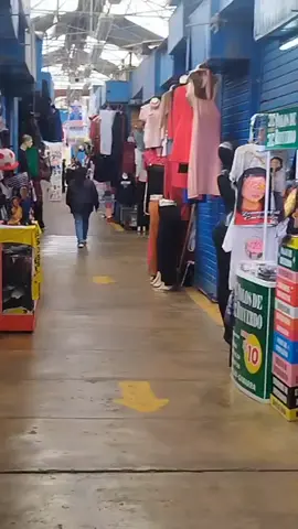 ya saben si quieren polos de recuerdo desde 10 soles, banderolas, uniformes deportivos, etc. 983541274 stand 2582 de mercado las latas del callao.