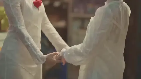 happy ending for all of us. #whalestorexoxotheseries #milklove #milkpansa #loverrukk 