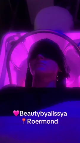 ✨ Bij Beautybyalissya ben je welkom voor een ontspannende Head Spa behandeling. Of je nu alleen komt genieten of samen kiest voor een duo-behandeling, beide mogelijkheden staan voor je klaar. 💆‍♀️💆‍♀️ #beautybyalissya #headspalimburg #beauty #headspa #duoheadspatreatmentroermond 