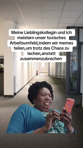 Markiere wer das sein kann #arbeit #arbeitskollegen #kollegen #lieblingskollegin #arbeitsmemes 