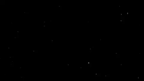 وبعمل كده مش بلاقي حد يخاف عليا🖤 #foryoupage#viral#foryou#viralu#oryoupage# 