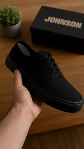 Wajib punya! Sepatu hitam minimalis buat daily & nongkrong ✨ #SepatuPria #SneakersHitam #SepatuJohnson #OOTDPria #SepatuKeren 