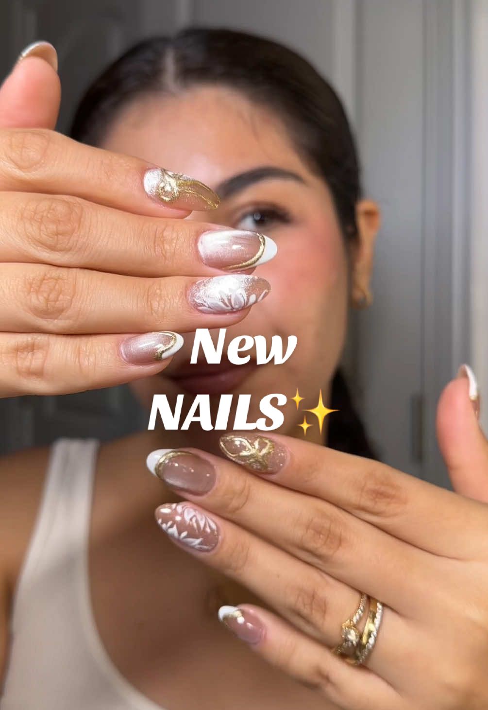 this pearl cat eye nails ohhhh myyyyyyy ✨@shade Nails #nails #fancynails #newnails #fyp #nailideas 