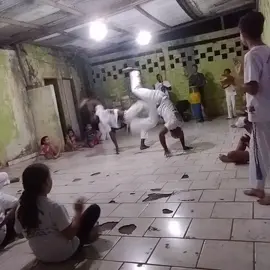Um praser sempre meu amigo✊🏿🥶 #fyp #viral #capoeira #capoeiranotiktok 