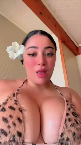 #zoommyface #tiktokviral #fouryou #viralvideos #VoiceEffects 