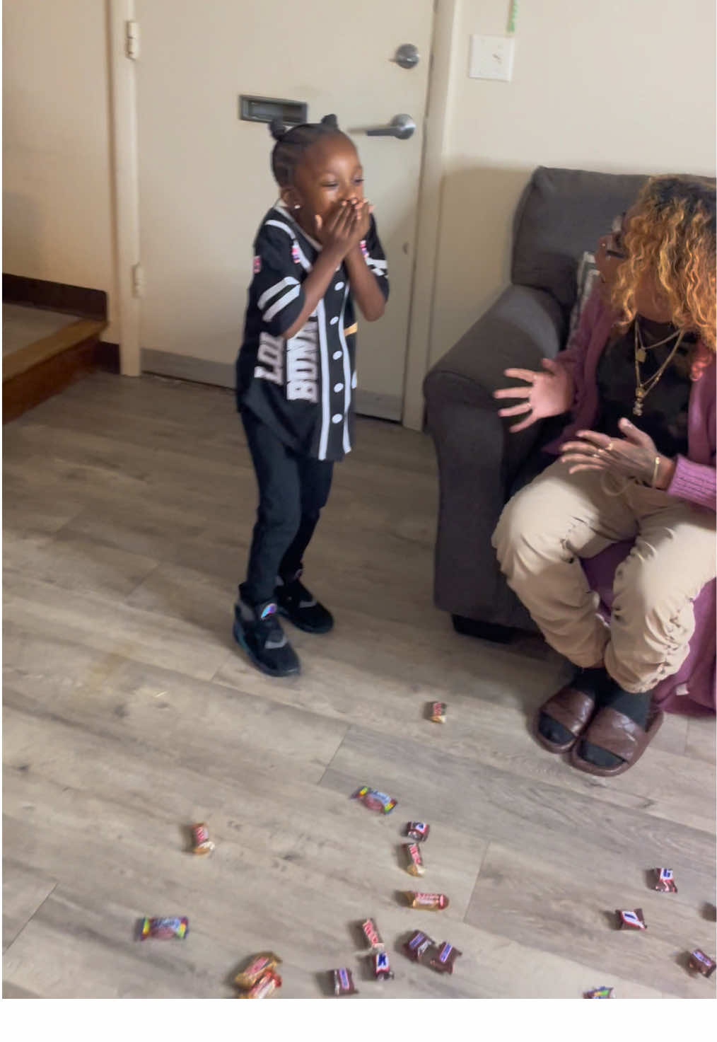 When your daughter got caught bringing candy to school 😂 #fyp #viral