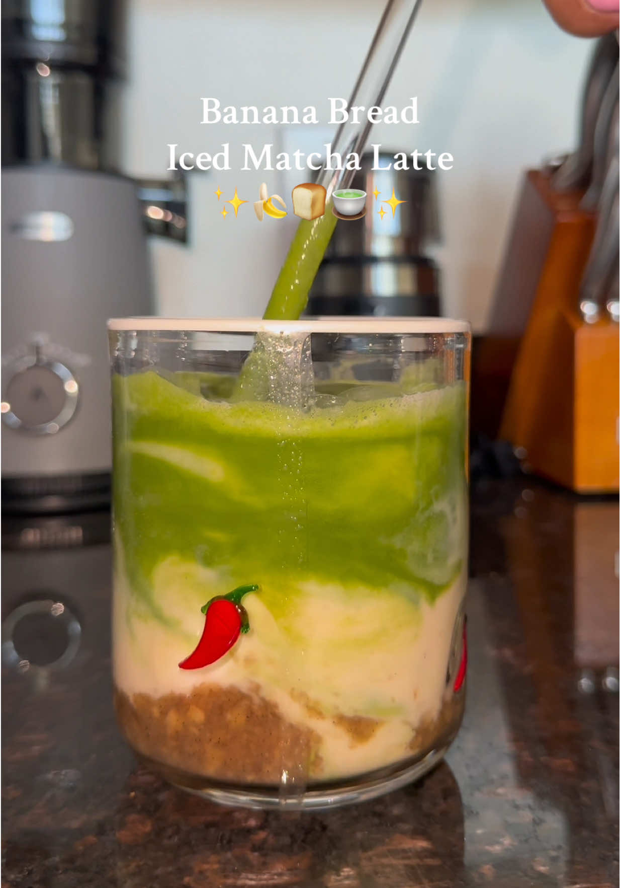 This matcha was TOO good  ✨🍌🍞🍵✨ Homemade banana bread iced matcha latte using my banana bread syrup with the chunky bits at the bottom.  #matchalatte #bananabread #matcha #houstoncontentcreator 