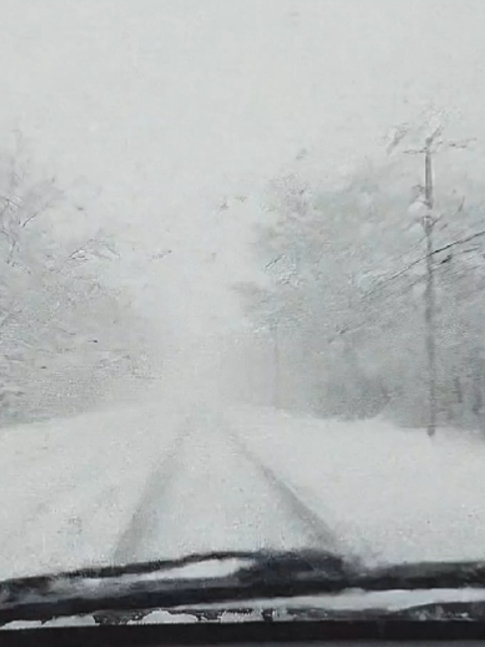 I need a Christmas like this 😩 let's all collectively make it happen this year.  #nostalgiacore #christmasnostalgia #90snostgia #christmas #nostalgic 