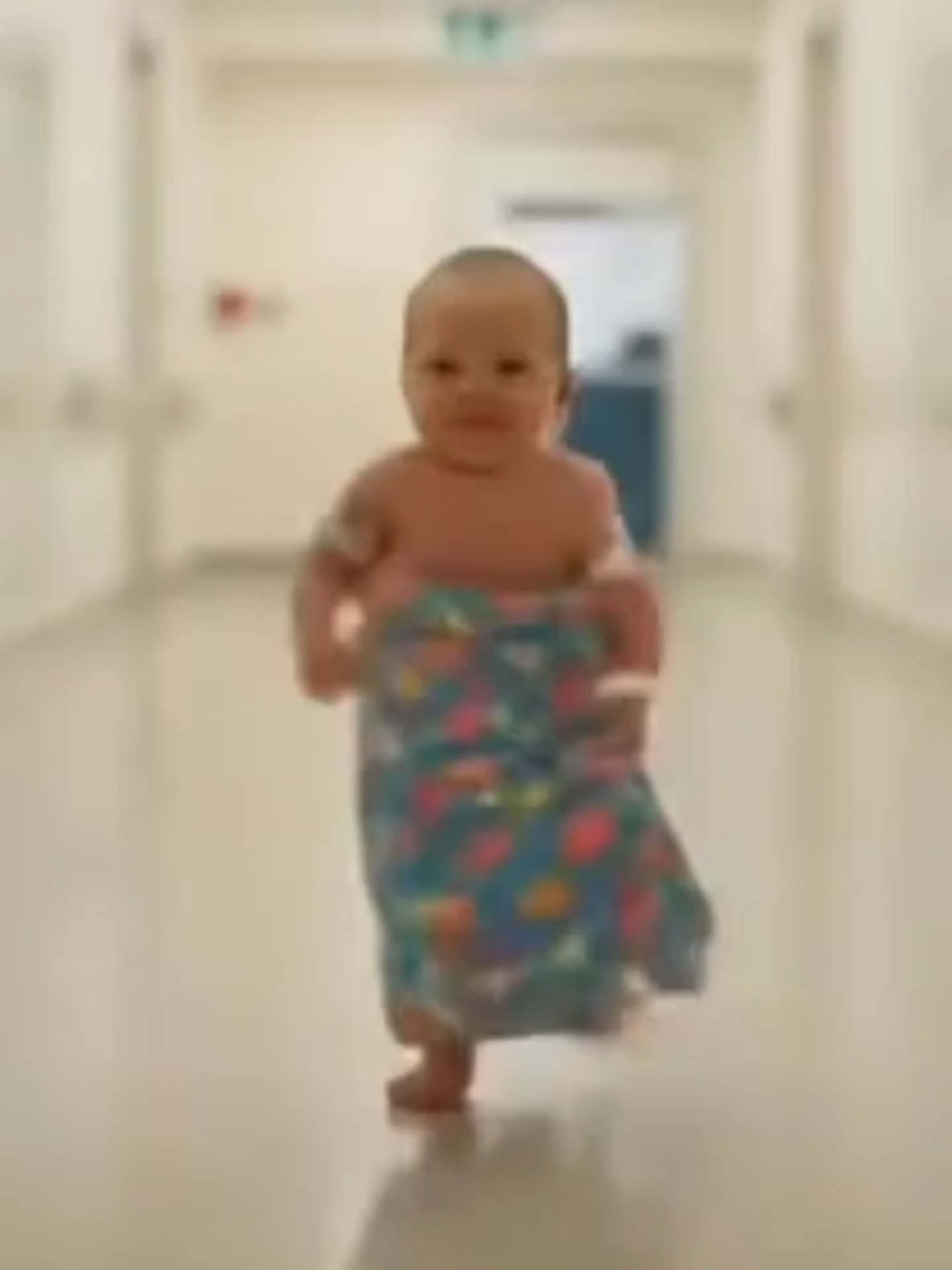 Bebés que hablan como grandes  Estos bebés creados con IA hablan como si fueran adultos y nos hacen reír sin parar. No podrás dejar de verlos 😂👶 #funny #babytalk #viral #lol #cute