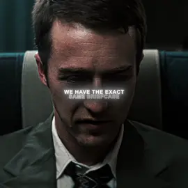 Why do people think that I’m you? #fightclub #tylerdurden #edwardnorton #bradpitt #fightclubedit #edit #fyp #viral 