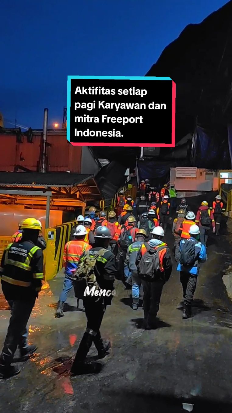 Aktivitas setiap pagi di Terminal bus Ridgecamp 72 dan Tram PT Freeport Indonesia. #fyppppppppppppppppppppppp #fypage #mining#freeport  #CapCut@Roedty_Keju 