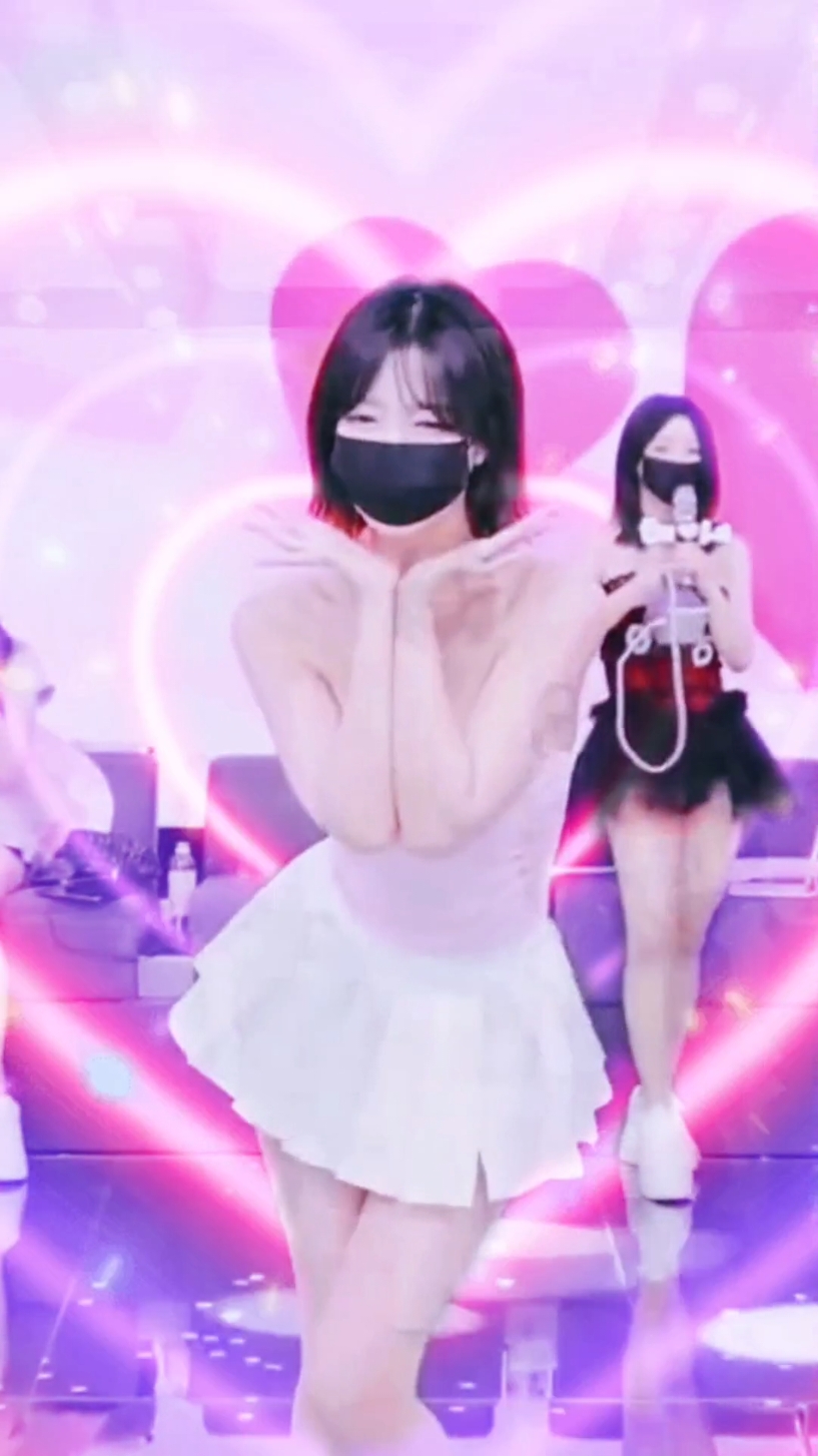 Asian Dance #asian #dance #koreangirl #fyp #foryou 