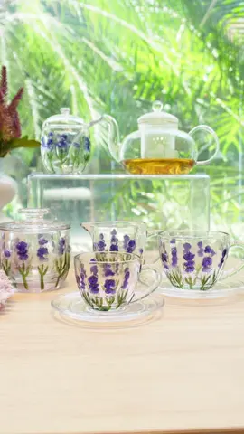 Te convidamos a conhecer a linha Lavanda💜 Que é uma linha super fofa e delicada que a Lyor lançou, e claro que já  trouxemos a linha completa para você servir ou presentear quem você ama 🥰✨ #lavanda #lyor #cadami #saoluis