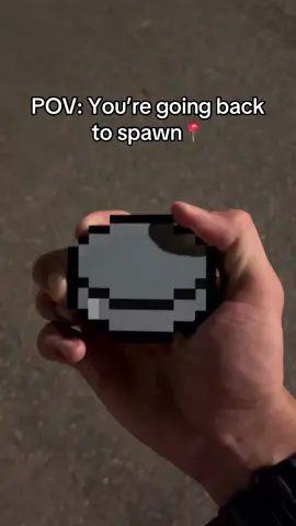 Anyone else? #Minecraft #minecraftirl #minecraftcompass #compass #tiktokmademebuyit This Minecraft compass in real life is a unique gadget for Minecraft fans. It is a compass that always points north, a real compass inspired by Minecraft with LED lights that glow in the dark. Perfect as a gamer compass, as a gift for gamers, or as a Minecraft collector’s accessory. This luminous compass combines the Minecraft world with a real gadget, ideal for gamer decoration, for fans of original gadgets, and for those looking for a geek gift related to Minecraft.