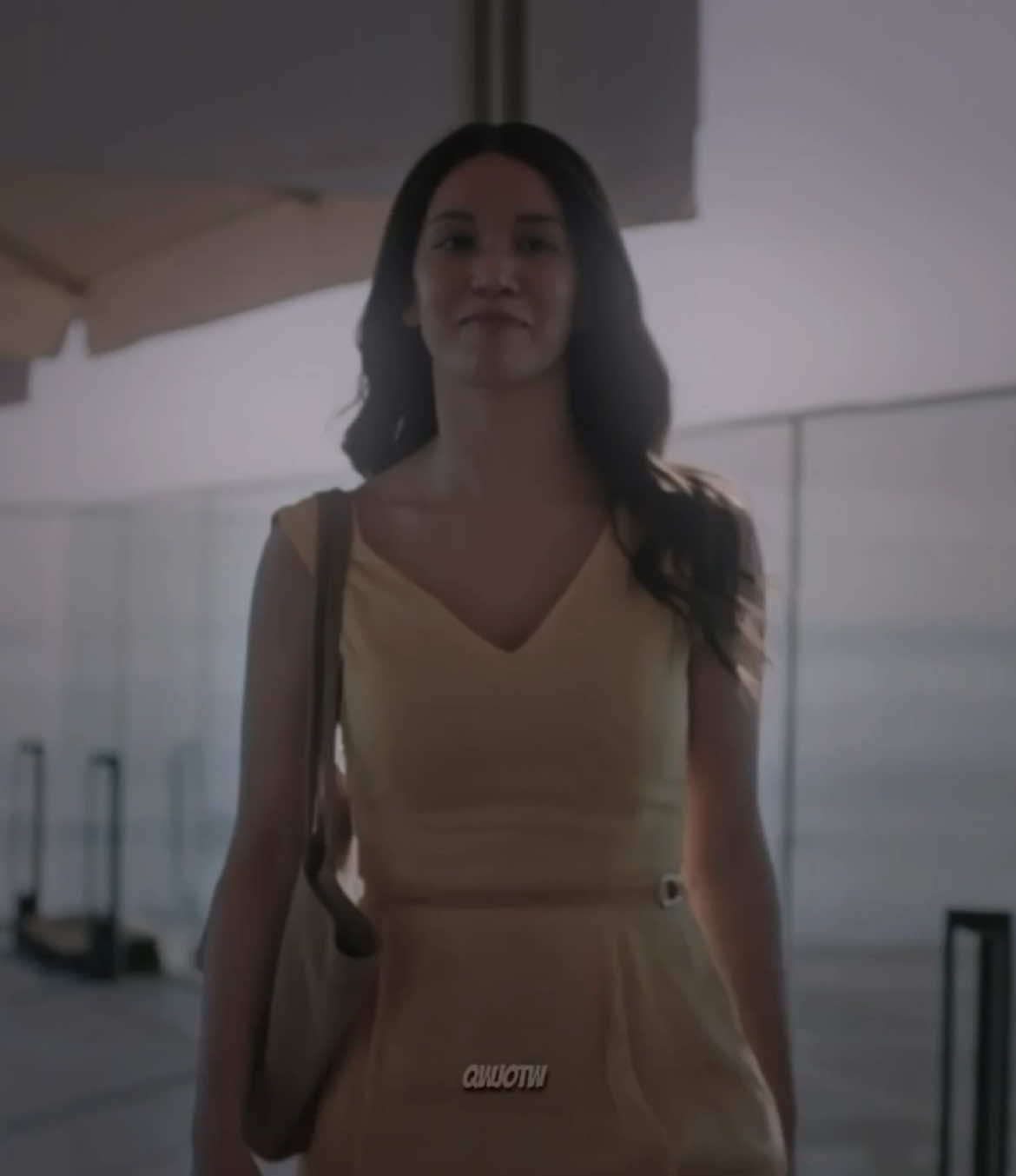 —dangerous girl🙇🏻‍♀️                            scp:mine [link in bio]                           #qwjotw #azdev | #sahipsizler #azize #azizealaz #devran #devranalaz #hazalsubasi #burakberkayakgul #turkish #turkishdizi #edits #fyp #turkey #turkishseries #sahipsizlerdizisii #рекомендации #популярное #глобальныерекомендации #turkey🇹🇷  