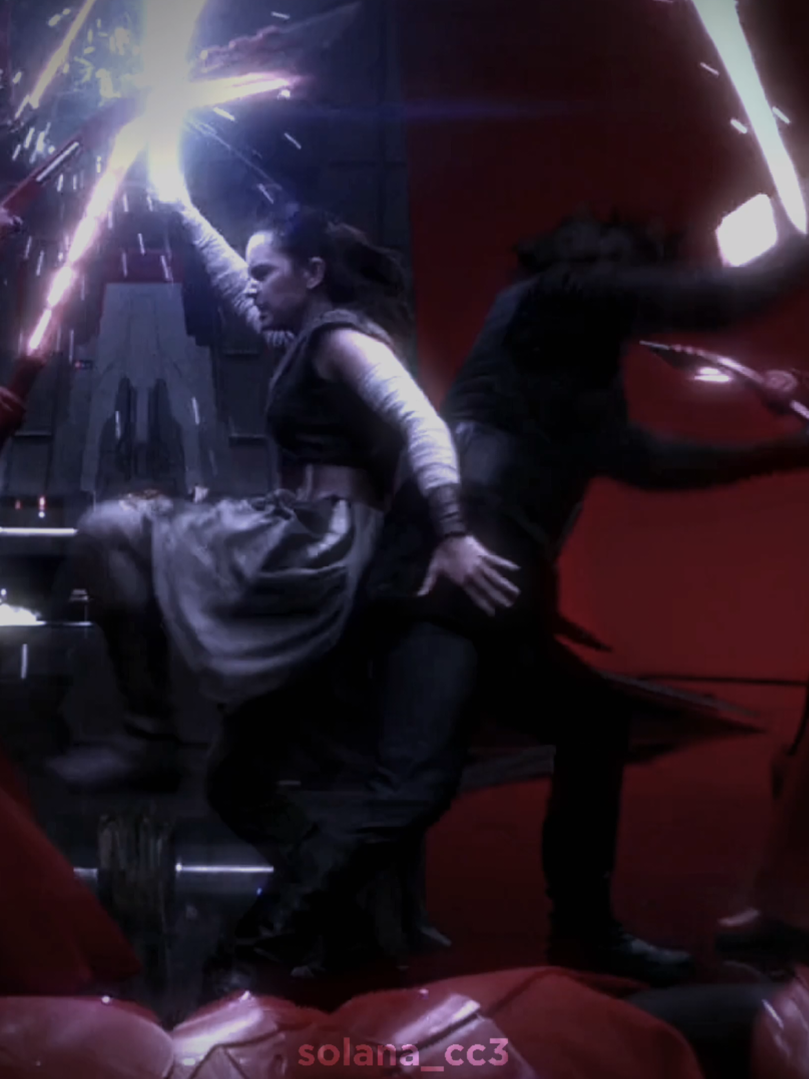 I hate doing texts #starwars #reylo #reyloedit #kyloren #reyskywalker 