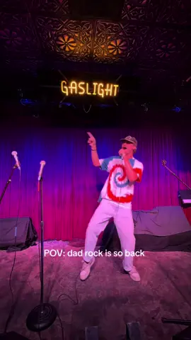 In honor of the “Black” video reaching 1M views, here’s Yellow Ledbetter by popular demand @Pearl Jam @Eddie Vedder @Marguerite #pearljam #yellowledbetter #karaoke #eddievedder #rockmusic 