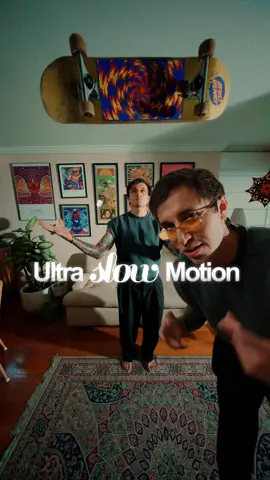 ULTRA SLOW MOTION EFFECT Guarda este video y aplica este efecto para elevar tu siguiente clip! 🎞️🔥