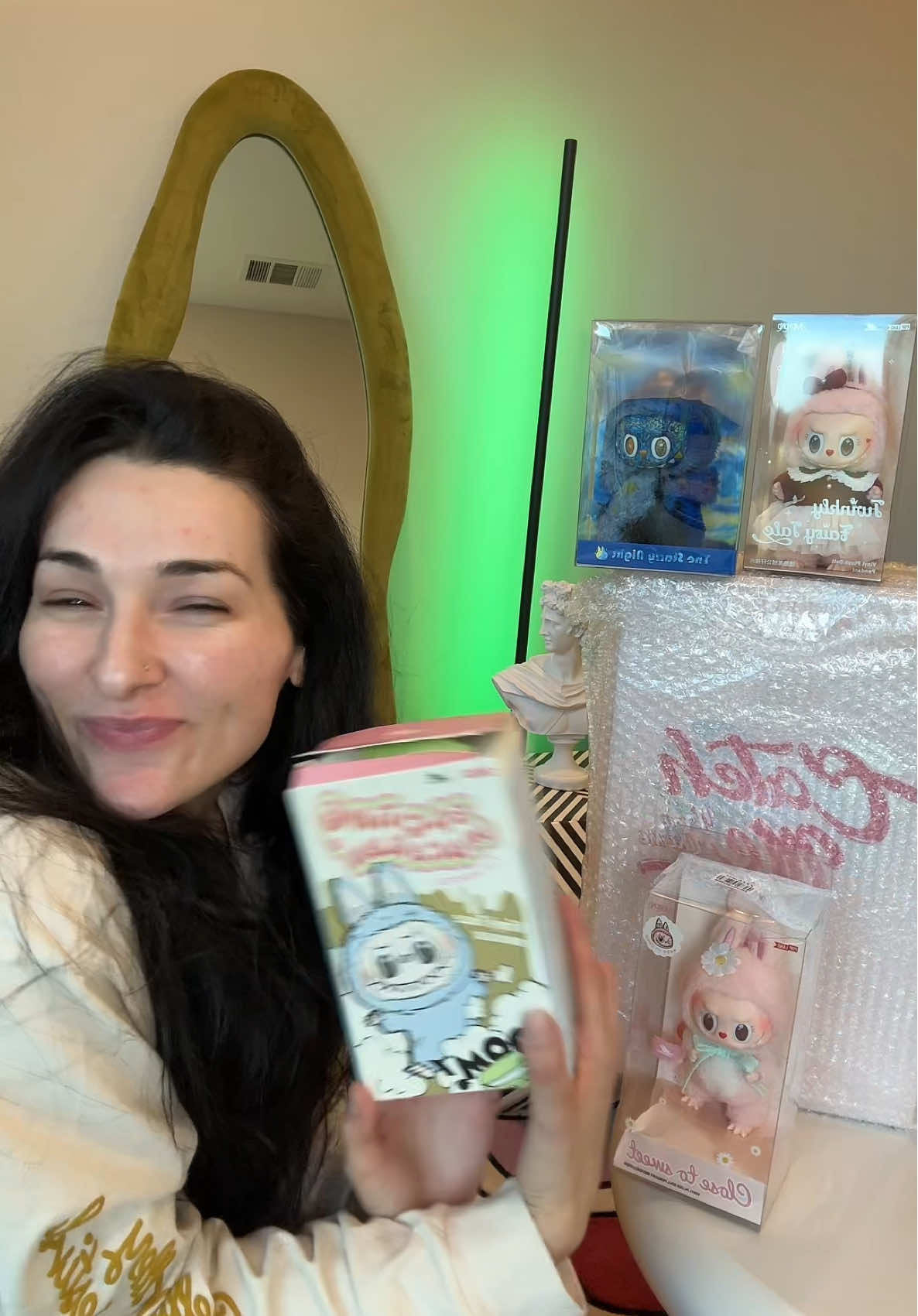 Let’s do this… it took me a long time to finally unbox my babies. I finally did it. Video coming today. 🥹 labubu #l#labubusl#labubuthemonstersl#labubumacaronsl#labubuunboxingp#popmartp#popmartunboxingp#popmartusshopp#popmartblindboxp#popmartlabubup#popmartlives#skullpandas#skullpandapopmarts#skullpandablindboxs#skullpandalimpressionnismes#skullpandacageuncageds#skullpandaimageofrealitym#megaspacemollym#megaspacemolly400d#dimooj#justdimoo400d#dimoo400d#dimoo400mickeypopcube @Bitetoy @Pandablindbox.66 @Pandablindbox.Marie @Pandablindbox.Sallia @Cat&Snow pandablindbox @CatBiteToy @POP MART US @POP MART @POPMART USUNBOXING. @POP MART US LOCAL @POP MART US SHOP 