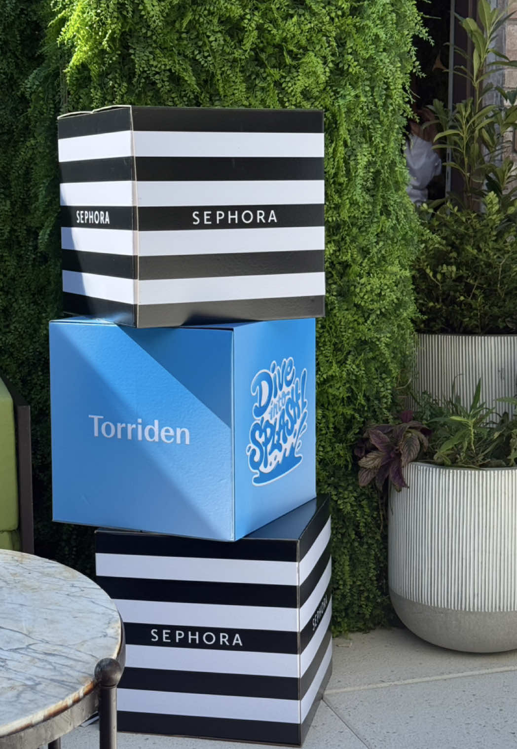 @TORRIDEN US is now in @SEPHORA 🥳🤍 it’s a Korean beauty brand that’s super popular in Korea!!! you can find it in the Next Big Thing section in stores 👀 #torriden #sephora #kbeauty #skincare #unboxing #koreanskincare #glassskin 