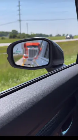 Making a scene on I 75. @Benji thanks for the video! #orangecrush #peterbilt #truckersoftiktok #truckerlife #jakebrake 